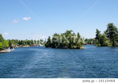 サザンアイランド　The Thousand Islands  19110468