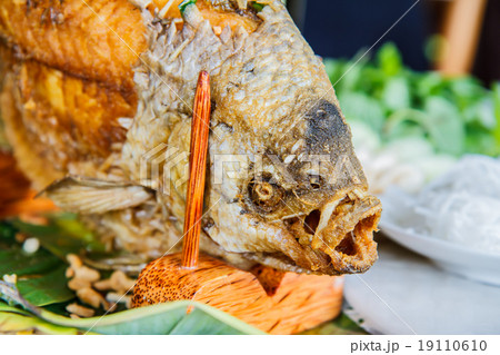 Fried fish prepared in the traditional Vietnamese 19110610