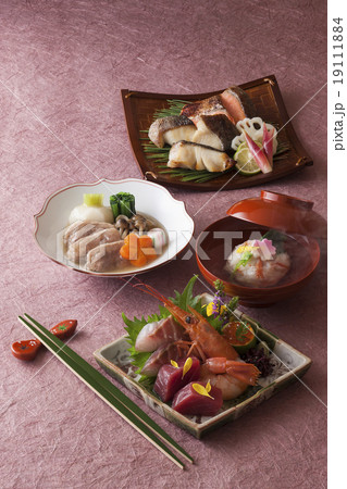 割烹料理４品 19111884