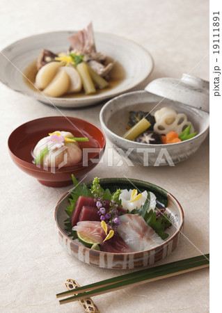 割烹料理４品 19111891