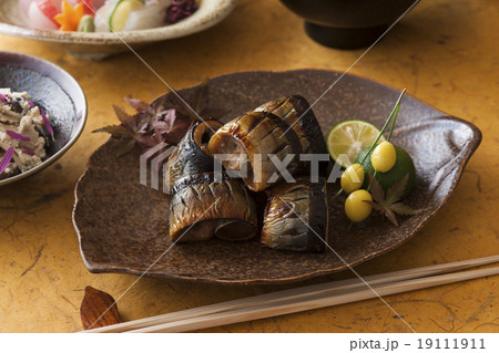 秋刀魚の幽庵焼きと割烹料理 秋刀魚の幽庵焼きと割烹料理 19111911