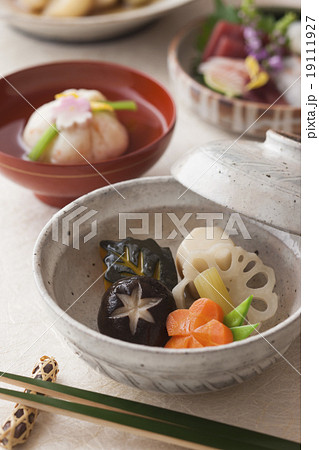 野菜の炊き合わせと割烹料理 19111927