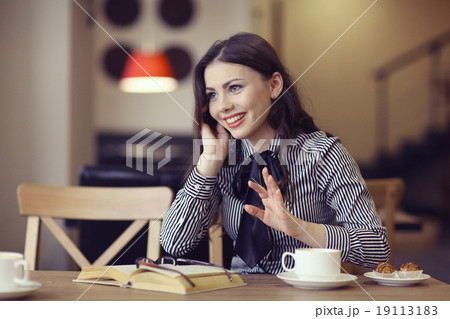 young girl in the cafe, book, reading, coffee 19113183