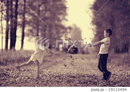 brother sister nature autumn 19113494