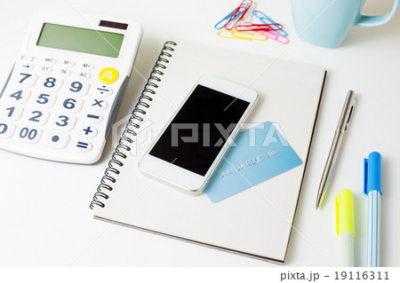 Credit card and smart phone for online payment 19116311