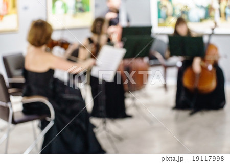Classical music concert 19117998