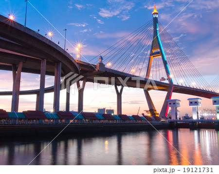 Bhumibol Bridge, The Industrial Ring Road Bridge in Bangkok. Lon 19121731