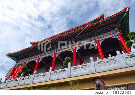 Leng-Noei-Yi Chinese temple in Bangkok Thailand Leng-Noei-Yi Chinese temple in Bangkok Thailand 19122632