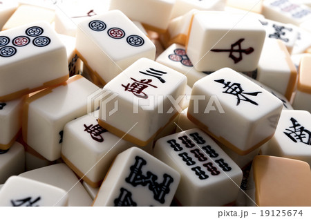 マージャン牌 19125674