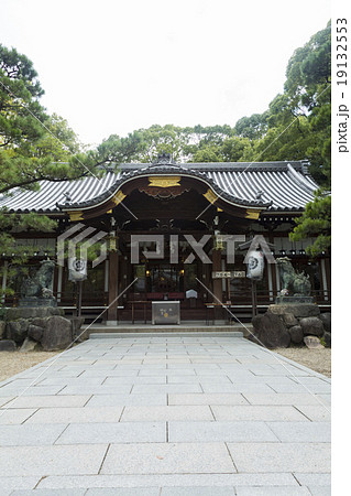 杭全神社の拝殿 19132553