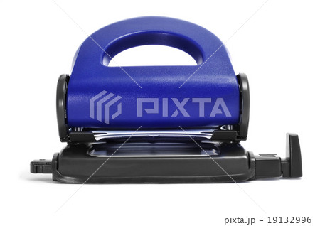 two-hole hole punch 19132996