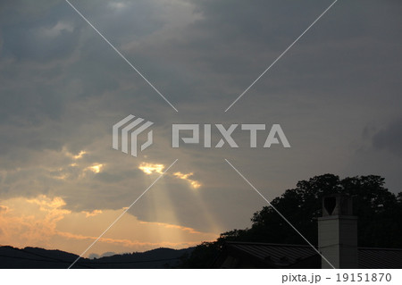 夕暮れ時 19151870