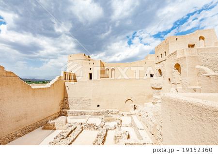 バハラ・フォート(オマーン、バハラ) 19152360