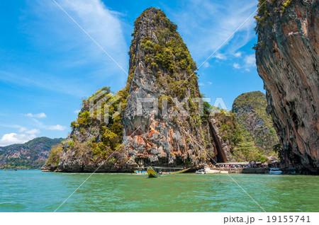 Beautiful of James Bond island and Khao ping gun Beautiful of James Bond island and Khao ping gun 19155741