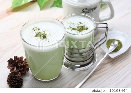 抹茶ラテ 19163444