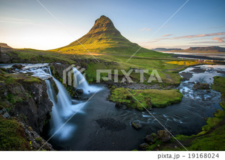 Kirkjufell Kirkjufell 19168024