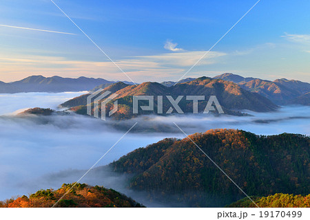 荒谷山の雲海 19170499