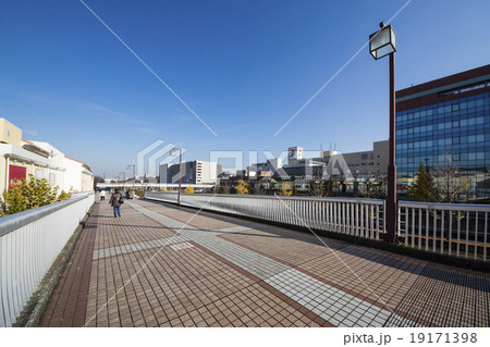 京王相模原線南大沢駅北側 19171398