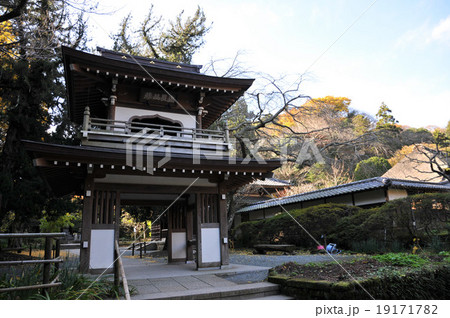 鎌倉浄智寺　鐘楼門 19171782