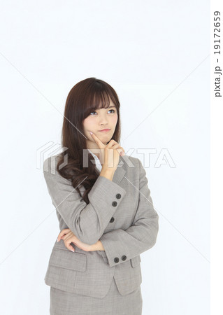 若い女性 19172659