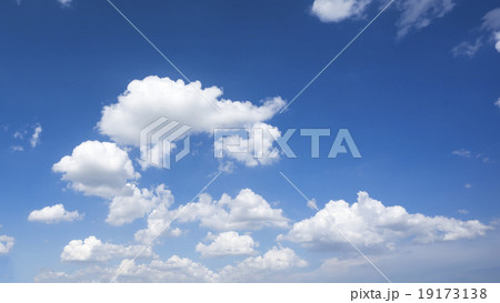 Beautiful clouds and blue sky 19173138