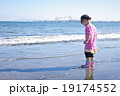 海と少女 19174552