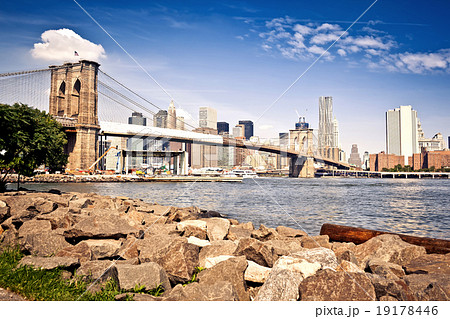 New York City Manhattan skyline 19178446