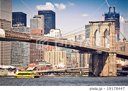 New York City Manhattan skyline 19178447