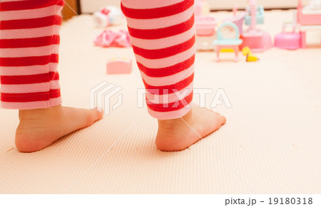 幼児の足 幼児の足 19180318