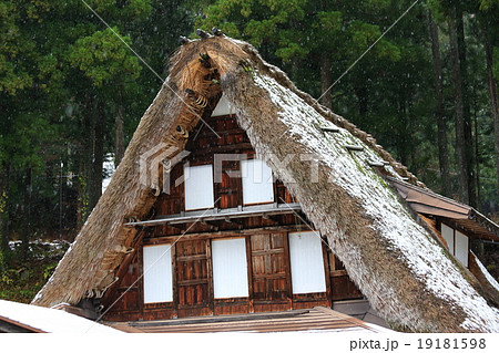 世界遺産五箇山合掌造り集落 19181598