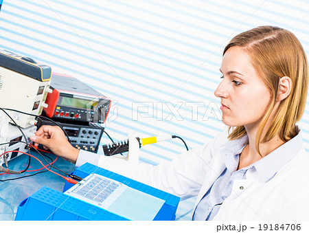 Silicon wafers production, photolithography 19184706