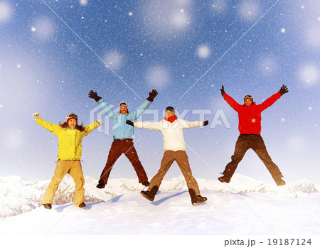 Friendship Winter Happiness Togetherness Concept Friendship Winter Happiness Togetherness Concept 19187124