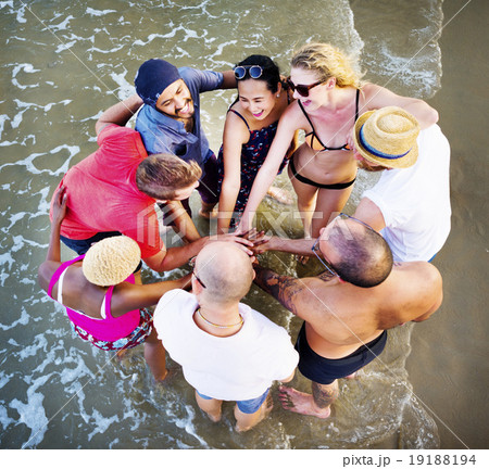 Summer Beach Friendship Holiday Vacation Concept Summer Beach Friendship Holiday Vacation Concept 19188194