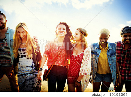 Friendship Bonding Relaxation Summer Beach Happiness Concept 19191065