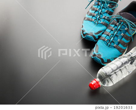 Sports runners and a bottle of water 19201633
