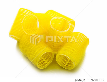 Yellow curlers 19201685