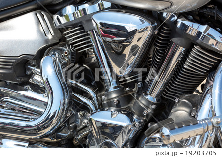 Motorcycle engine 19203705