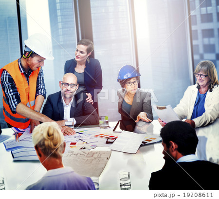 Group of Architect and Engineer Discussion 19208611