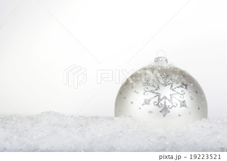 New Year Christmas ball 19223521