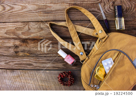 Things from open lady handbag.  19224500