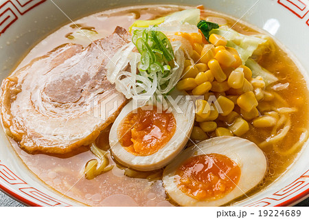 味噌チャーシューラーメン miso roasted pork fillet ramen Japan 味噌チャーシューラーメン miso roasted pork fillet ramen Japan 19224689