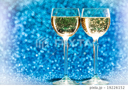 two glasses of champagne ready for christmas two glasses of champagne ready for christmas 19226152