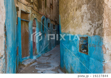 View from the alleys of Essaouira. 19227844