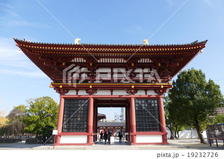 極楽門 四天王寺の写真素材