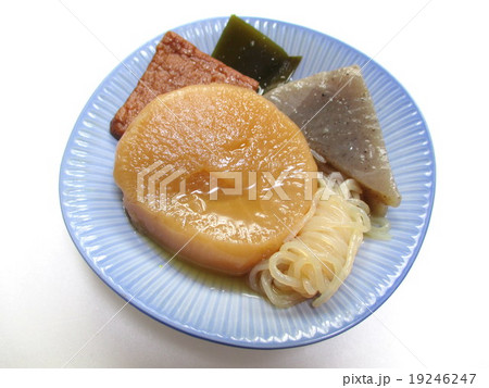 厚切り大根のおでん 19246247