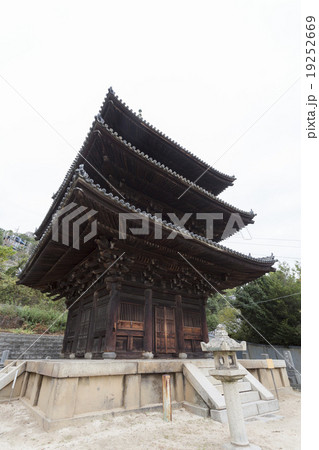 天寧寺の三重塔 19252669