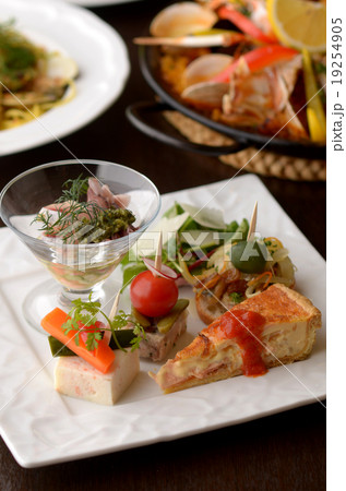 前菜盛り合わせ 19254905
