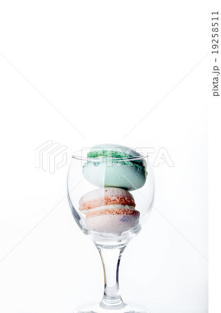 star anise in a jar of glass star anise in a jar of glass 19258511