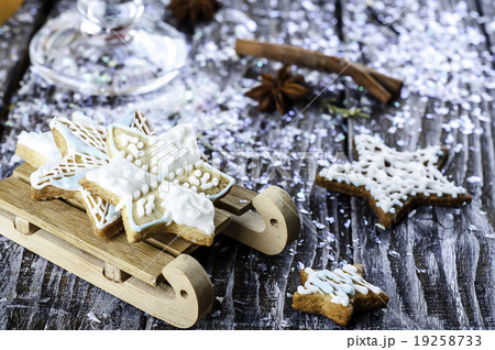 Homemade christmas cookies on wooden table 19258733