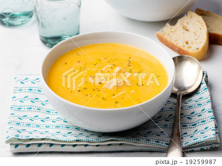 Pumpkin and coconut soup with chicken Pumpkin and coconut soup with chicken 19259987